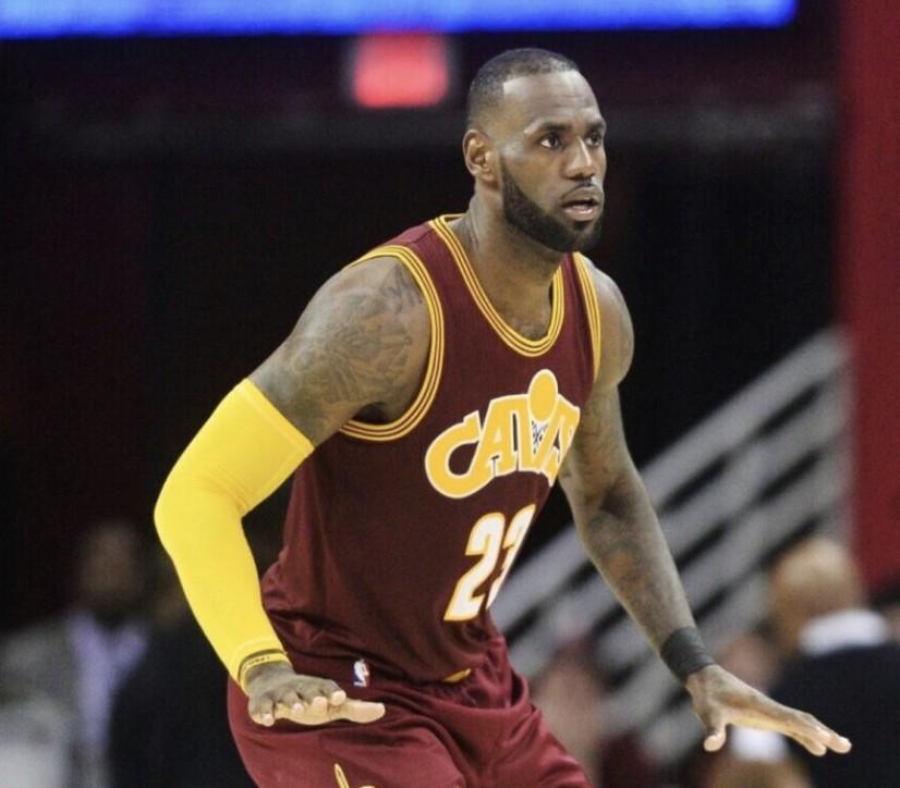 天博体育官方网站-香伯特：若你没听詹姆斯的站位要求，他会乱传球让教练换下你